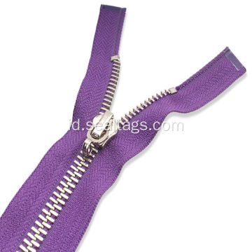 Menggunakan An Zipper Zipper Foot